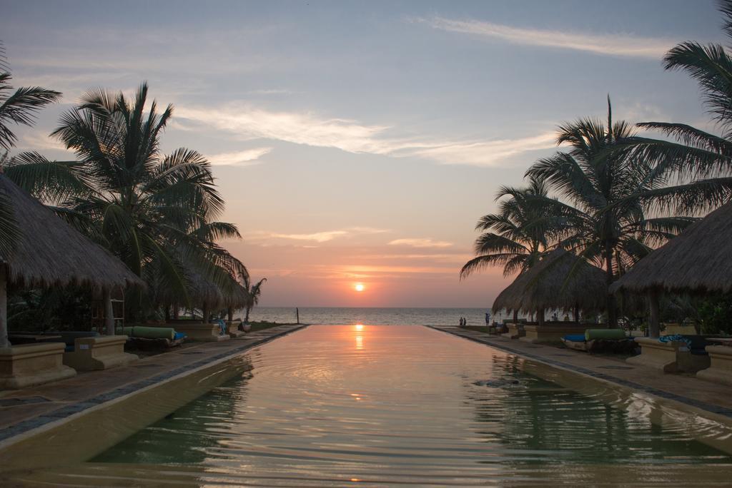 Bar Reef Resort Etalai 외부 사진