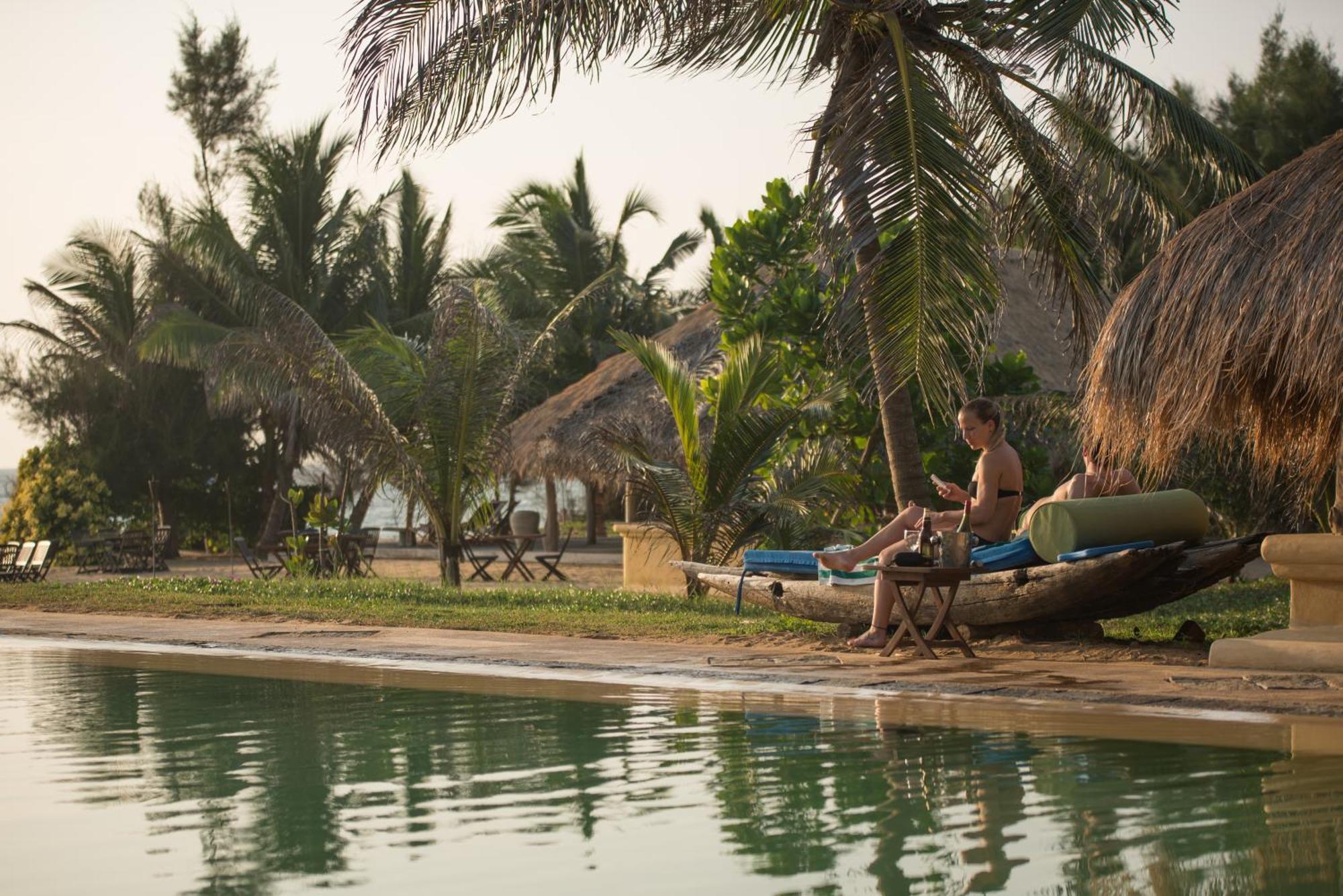 Bar Reef Resort Etalai 외부 사진