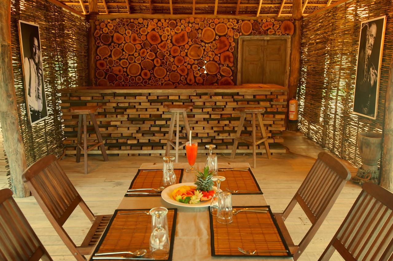 Bar Reef Resort Etalai 외부 사진